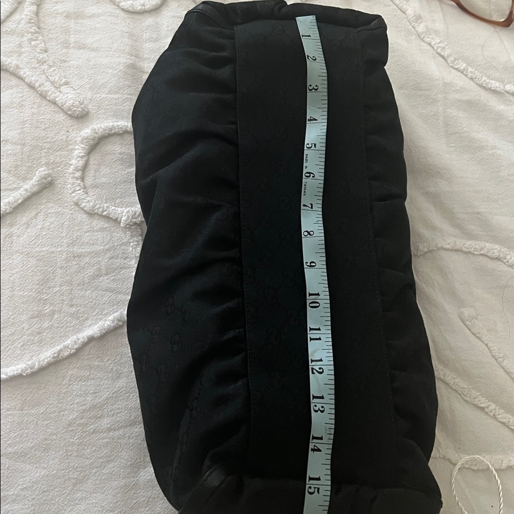 Black Gucci Abby Shoulder Bag. 💯 Authentic - Picture 13 of 15